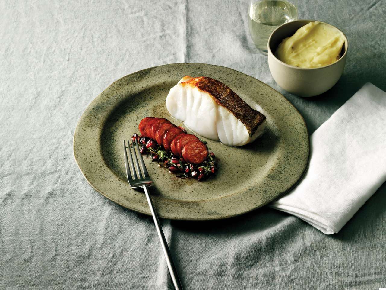 Gebratener Skrei mit Chorizo und Kartoffelpüree
